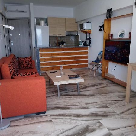 Atlas Apartment With Private Beach And Seaview Loutraki  Eksteriør bilde