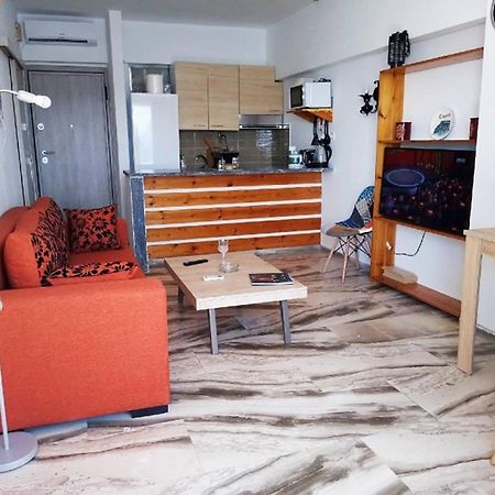 Atlas Apartment With Private Beach And Seaview Loutraki  Eksteriør bilde