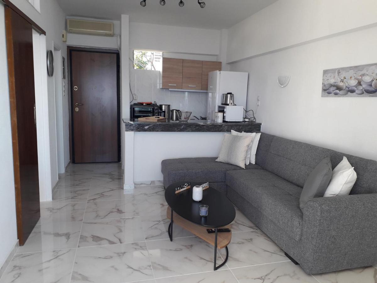 Atlas Apartment With Private Beach And Seaview Loutraki  Eksteriør bilde