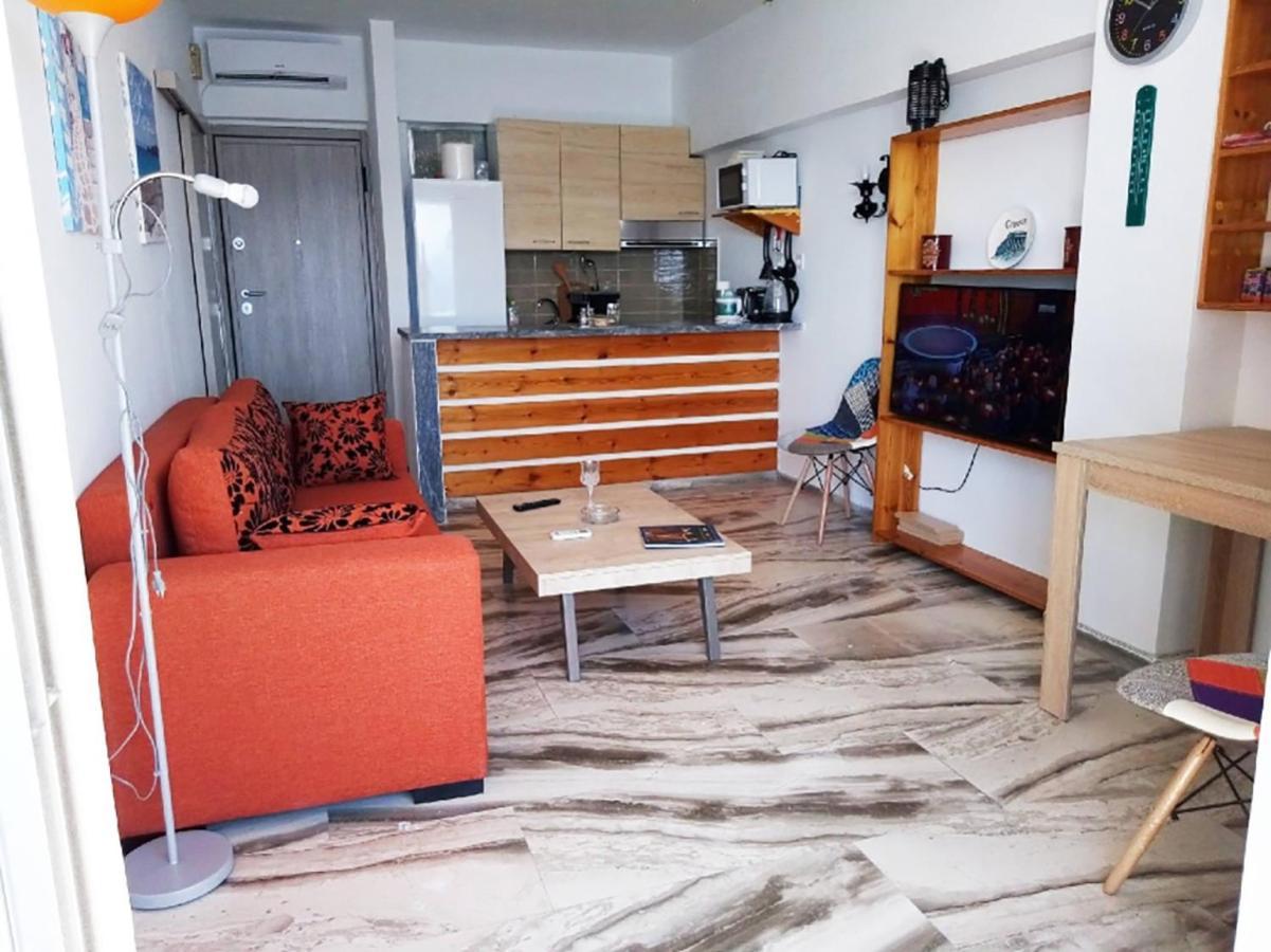 Atlas Apartment With Private Beach And Seaview Loutraki  Eksteriør bilde