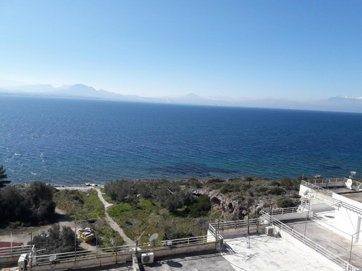Atlas Apartment With Private Beach And Seaview Loutraki  Eksteriør bilde