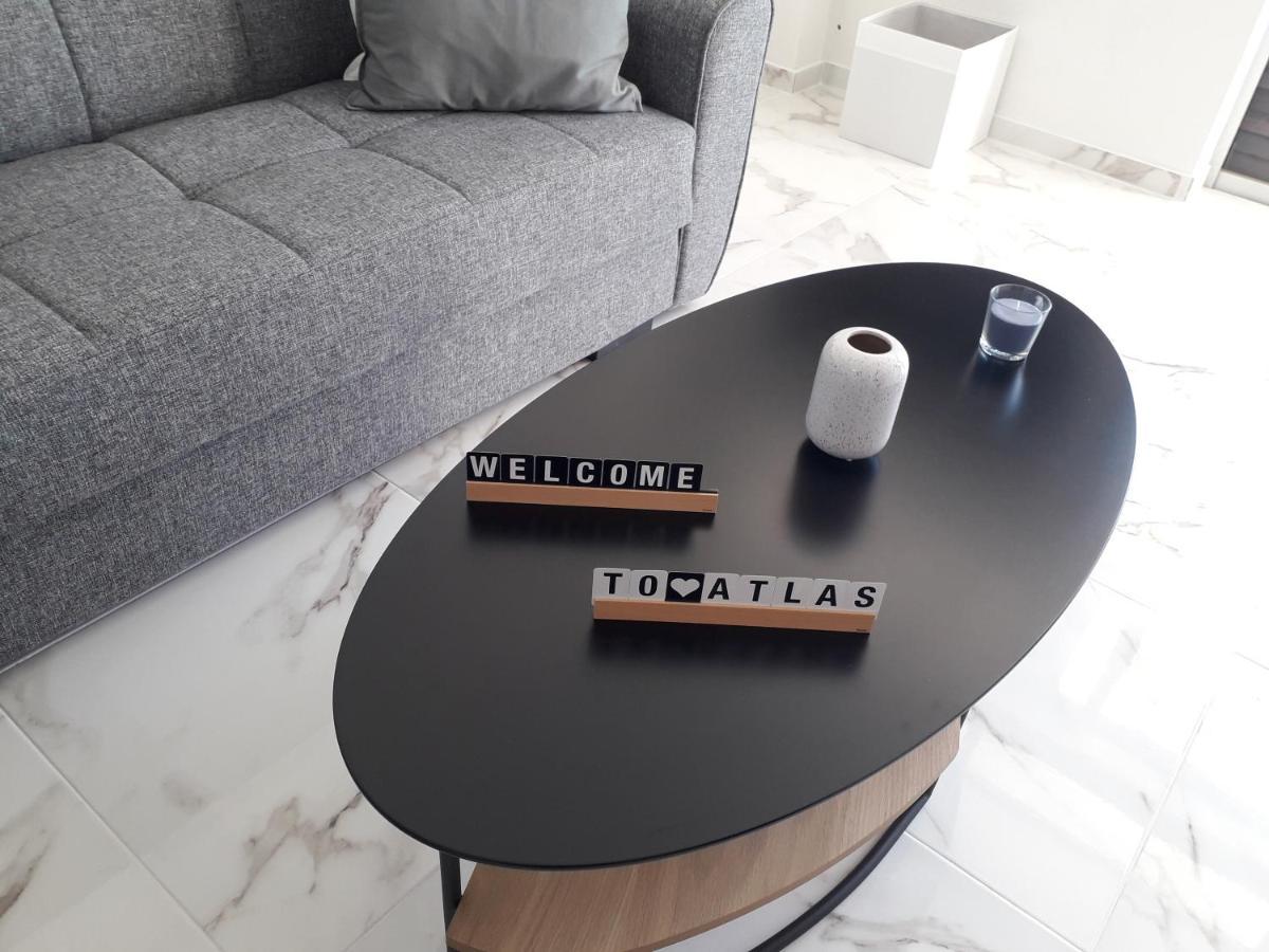 Atlas Apartment With Private Beach And Seaview Loutraki  Eksteriør bilde